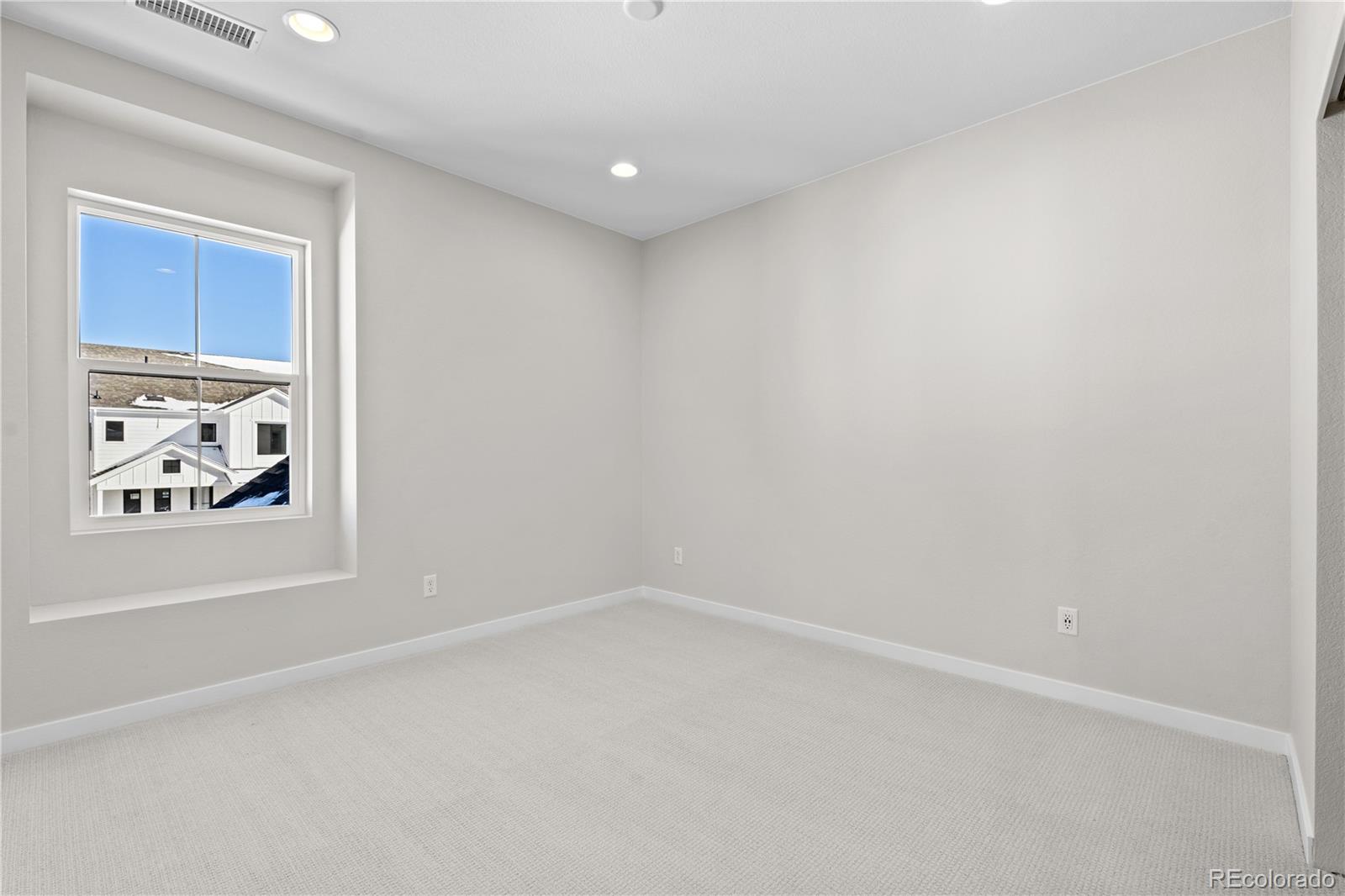 8920 Springsong Lane