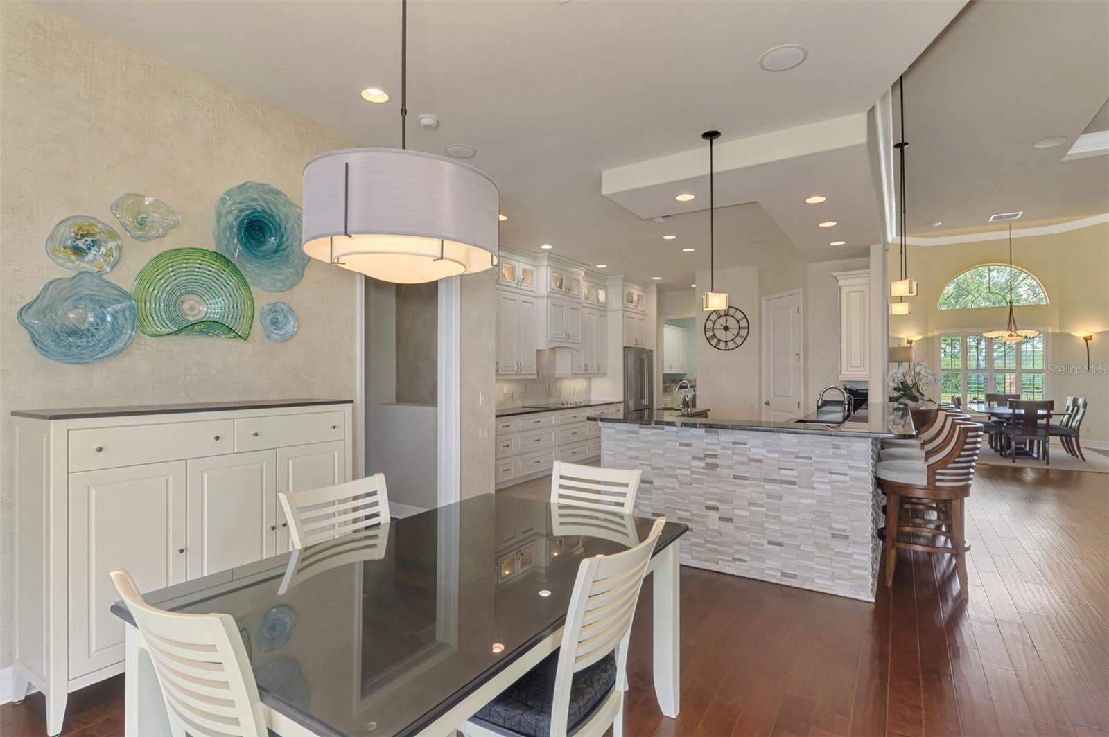 3111 Rivershore Lane