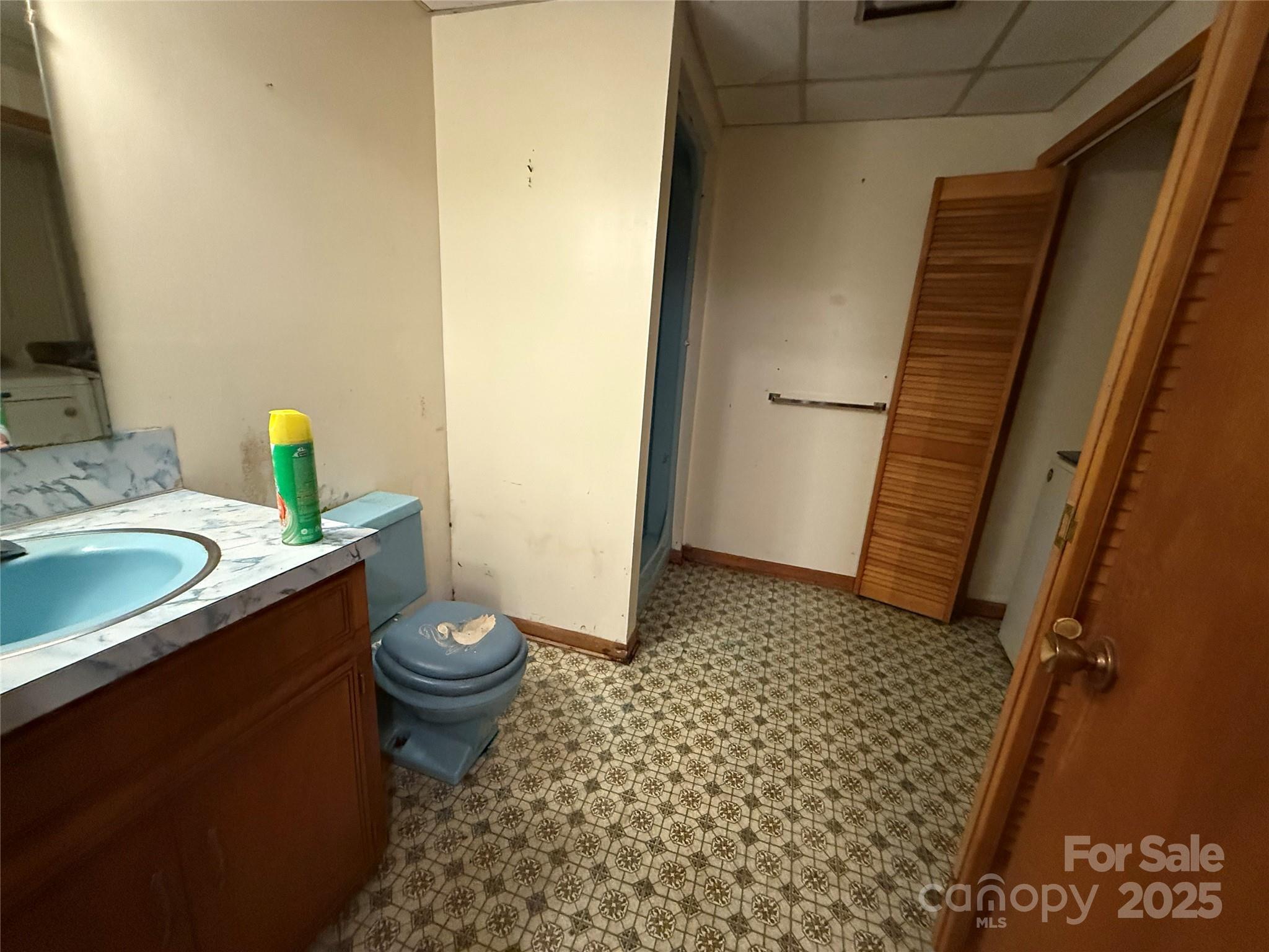 5422 River Road