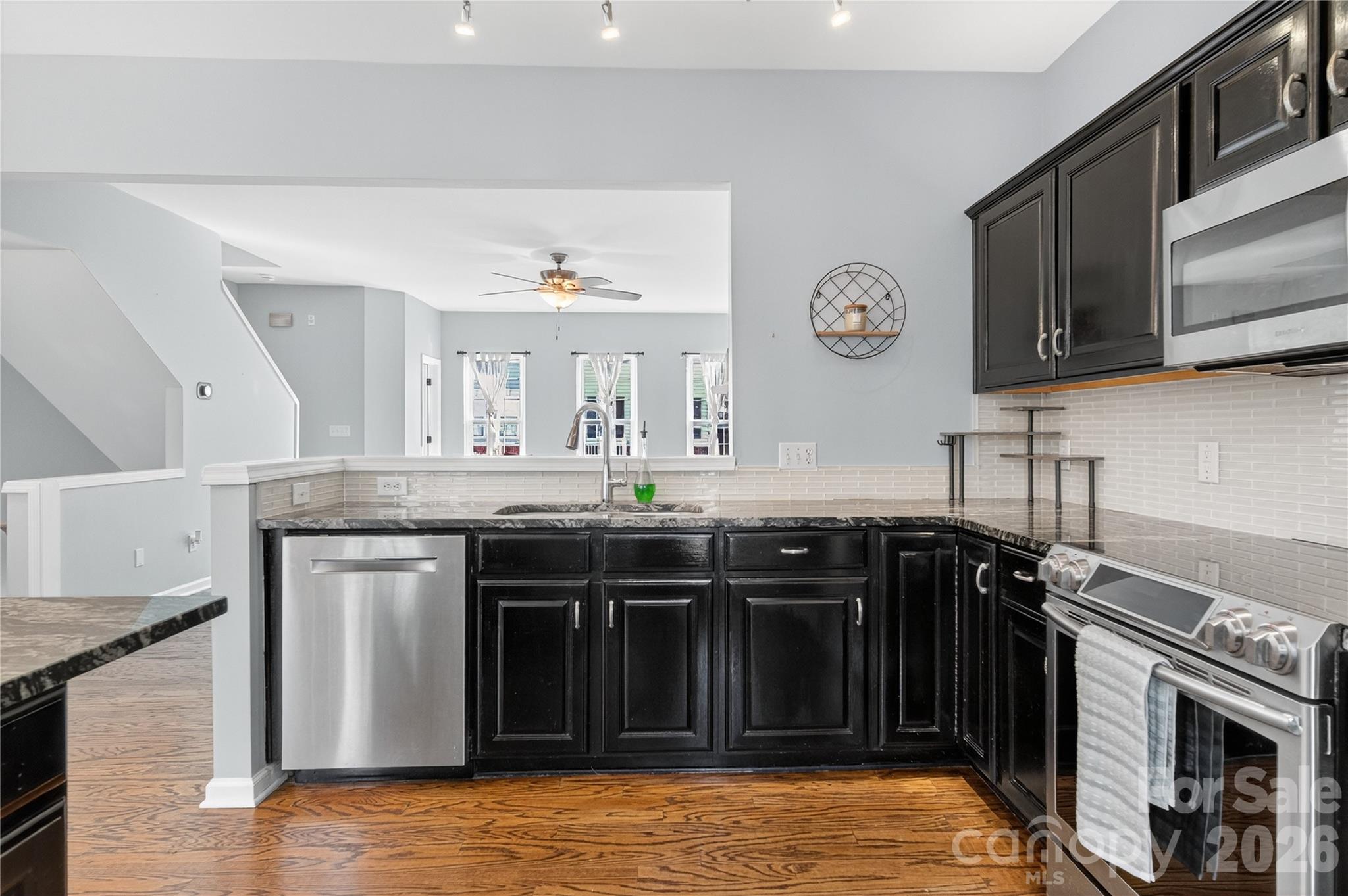 3018 Castleberry Court