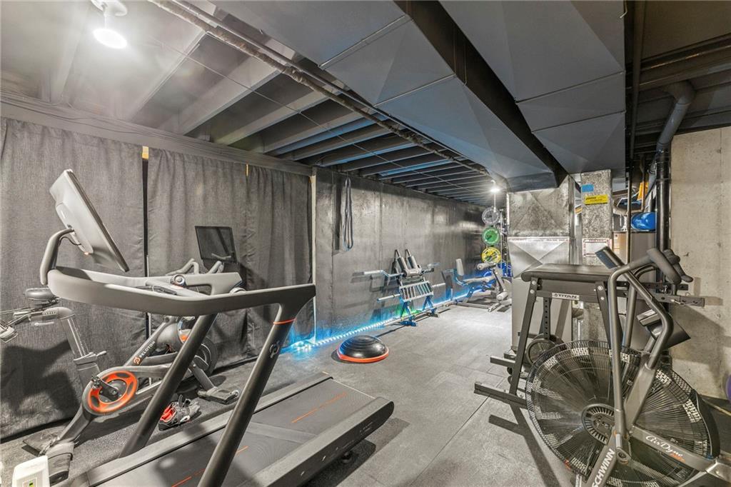 13716 W 75th Terrace