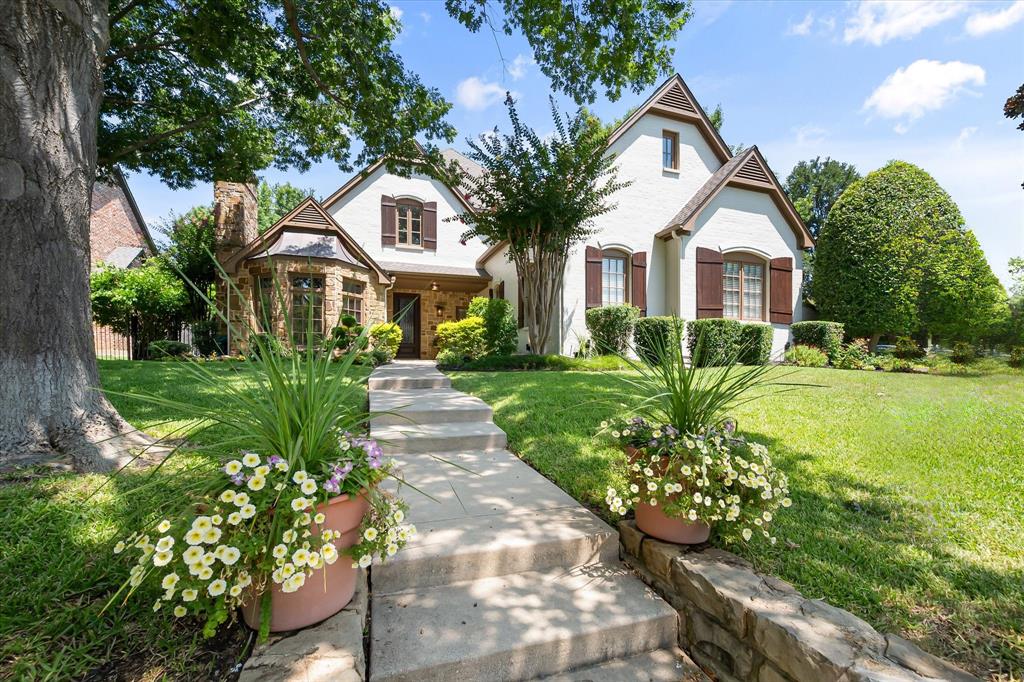 2111 Castle View Road