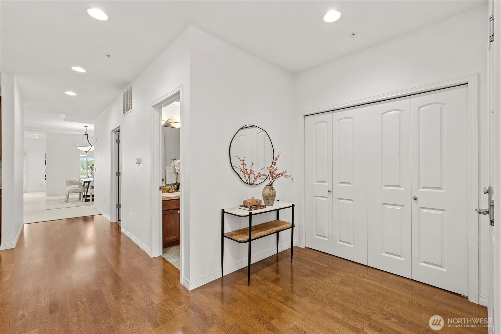 3112 SW Avalon Way 501