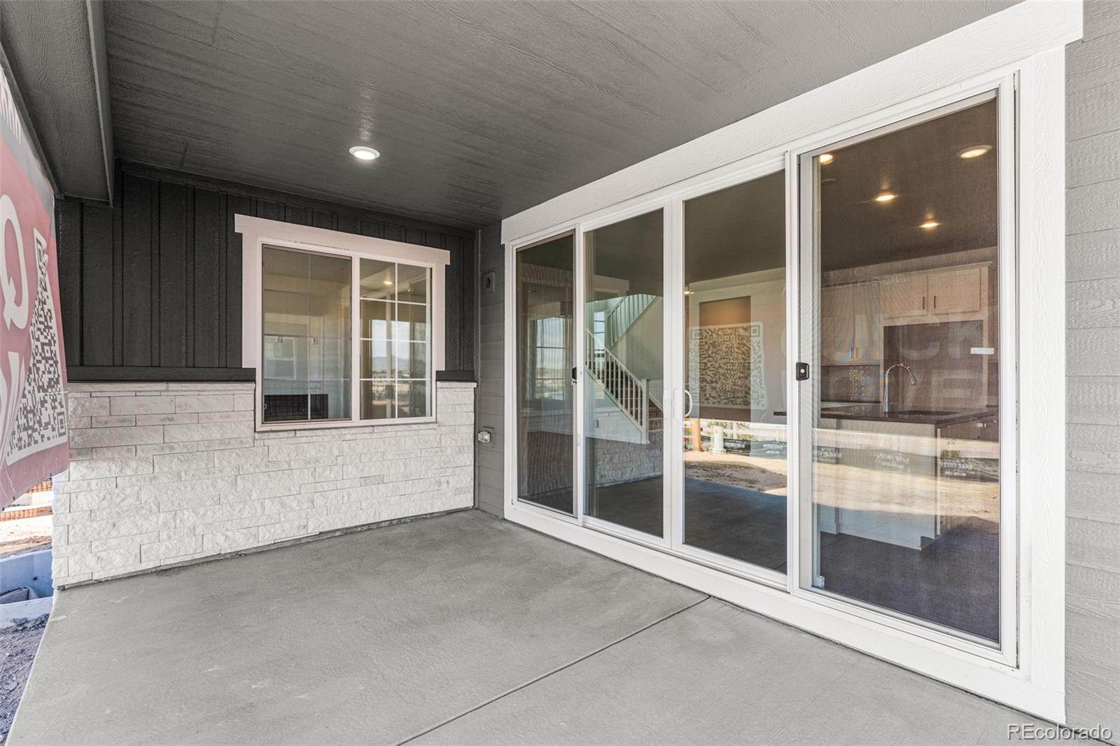 8942 Whiteclover Street