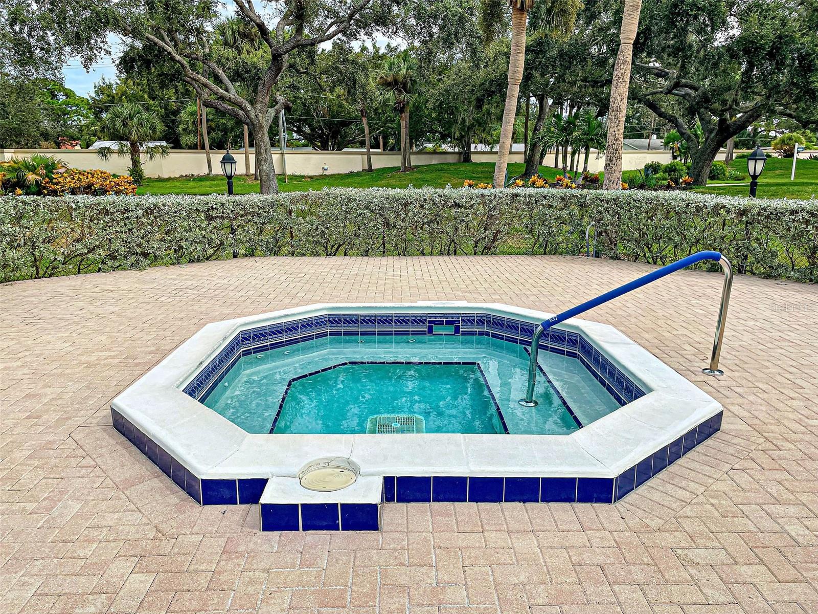 184 Inlets Boulevard 184