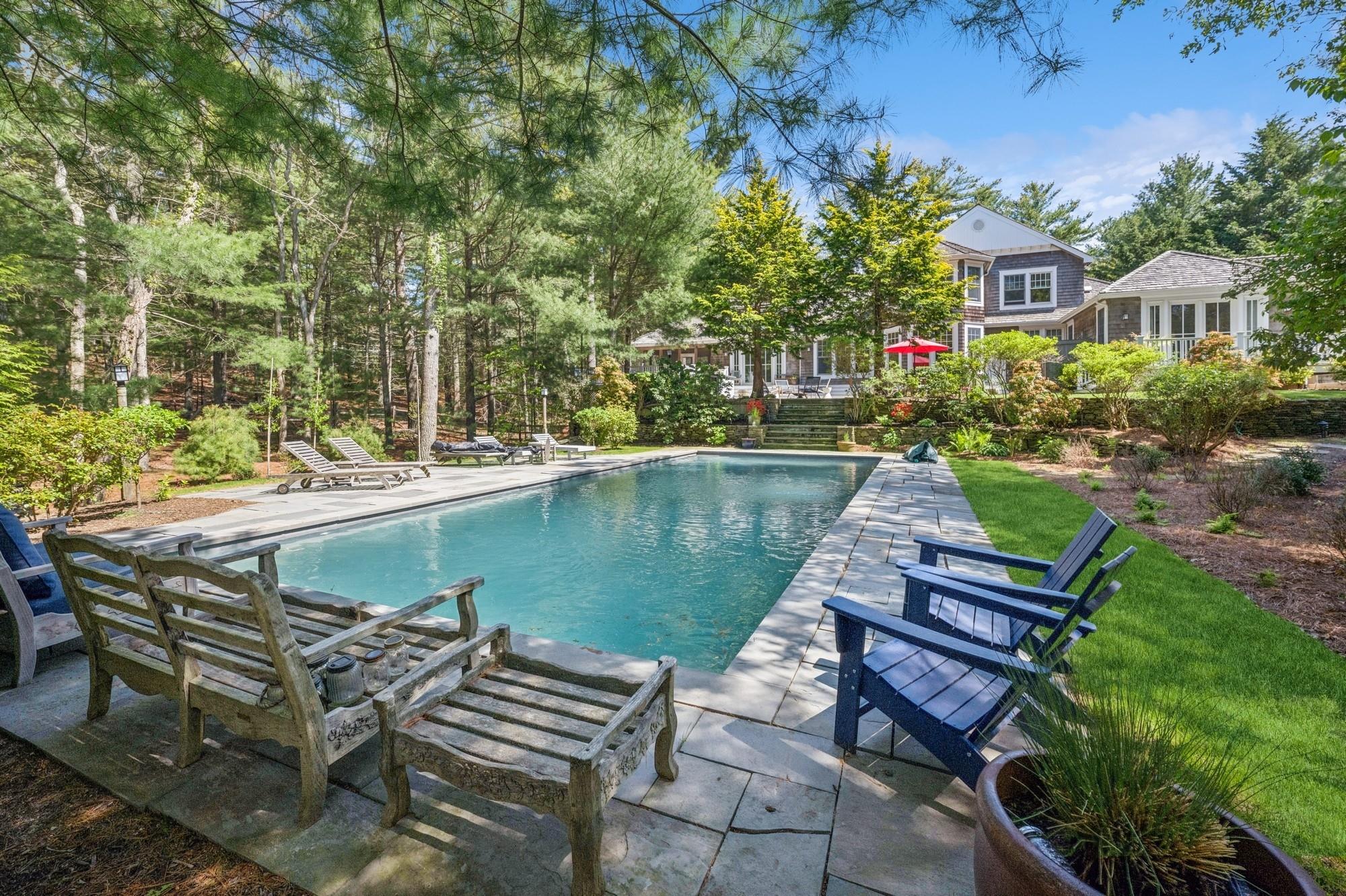 9 Owl's Nest Lane