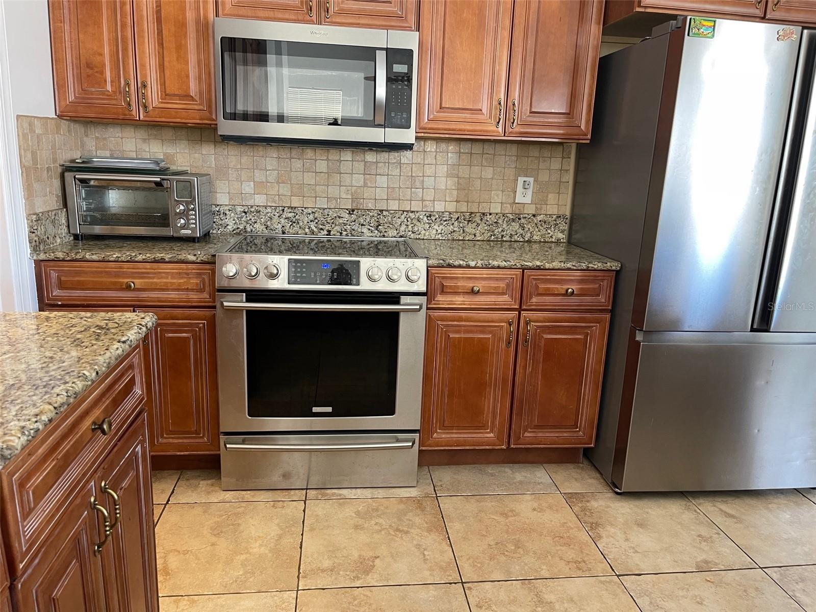 300 Bella Harbor Court 113