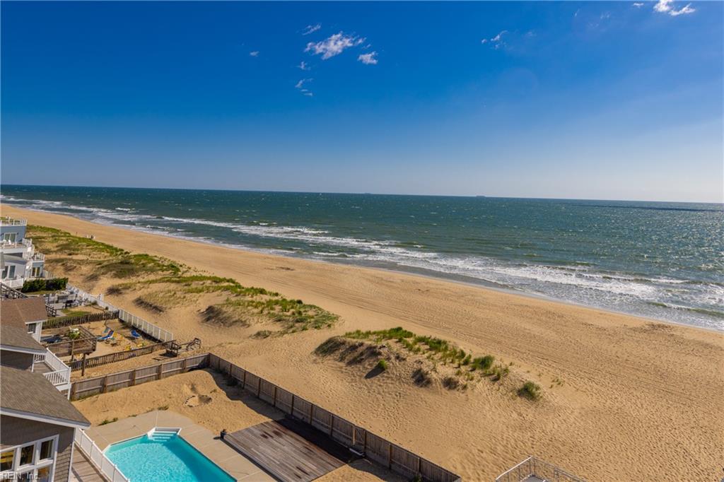 3700 Sandpiper Road 409, Virginia Beach, VA 23456
