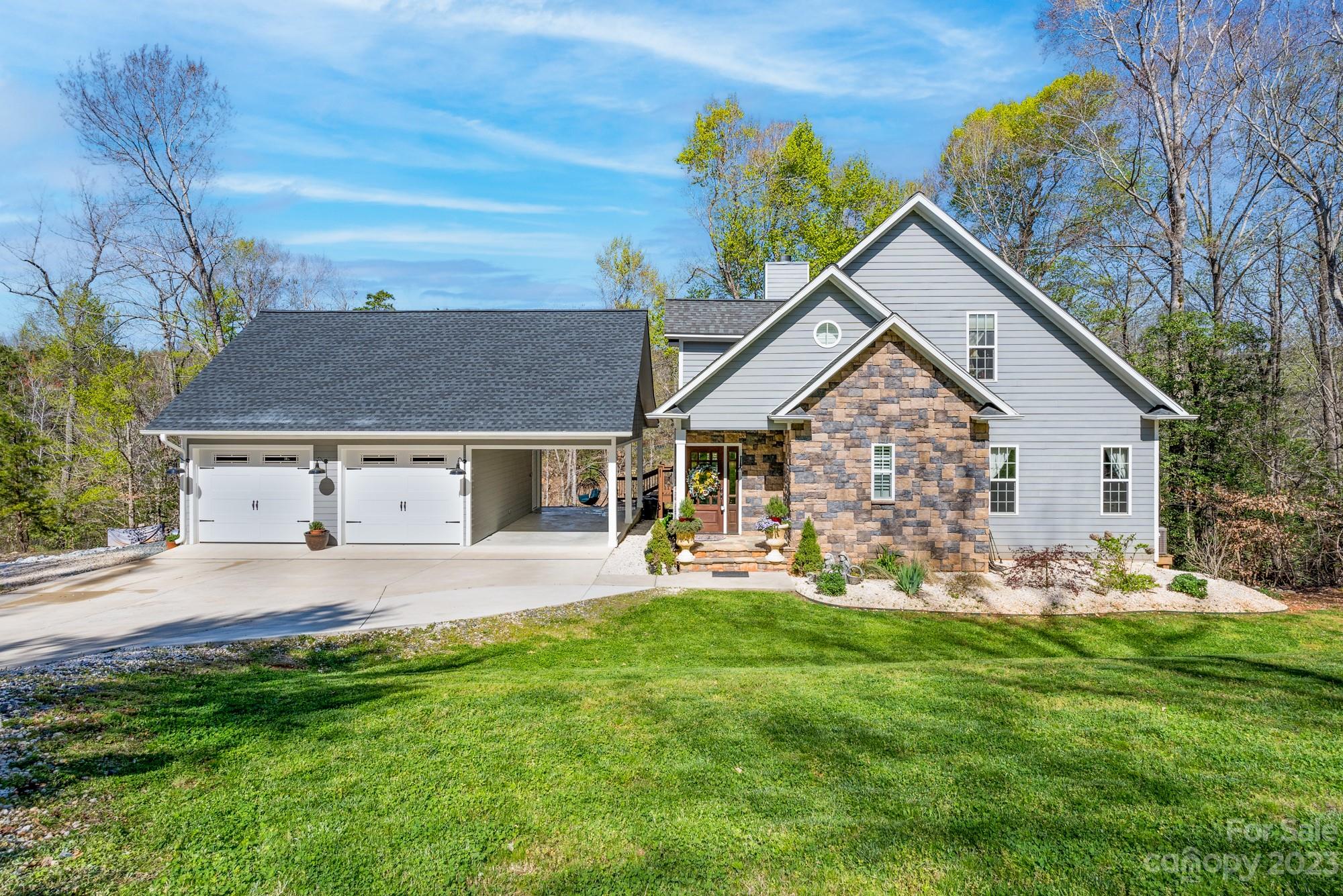1142 Island Creek Drive