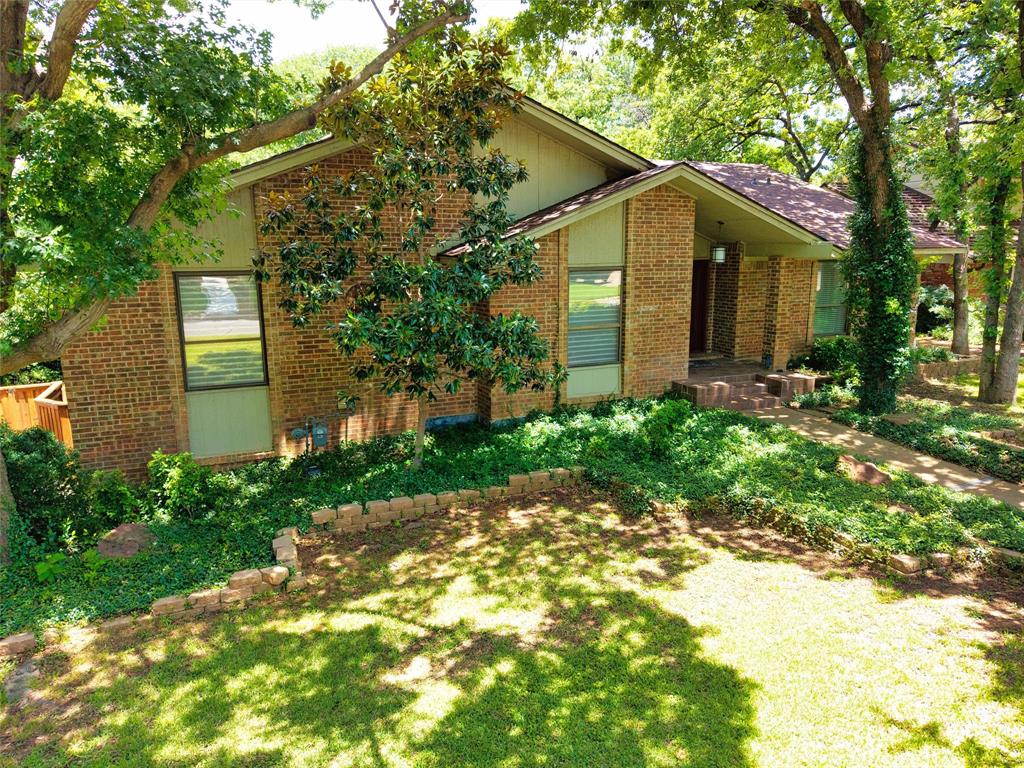2607 Augusta Lane