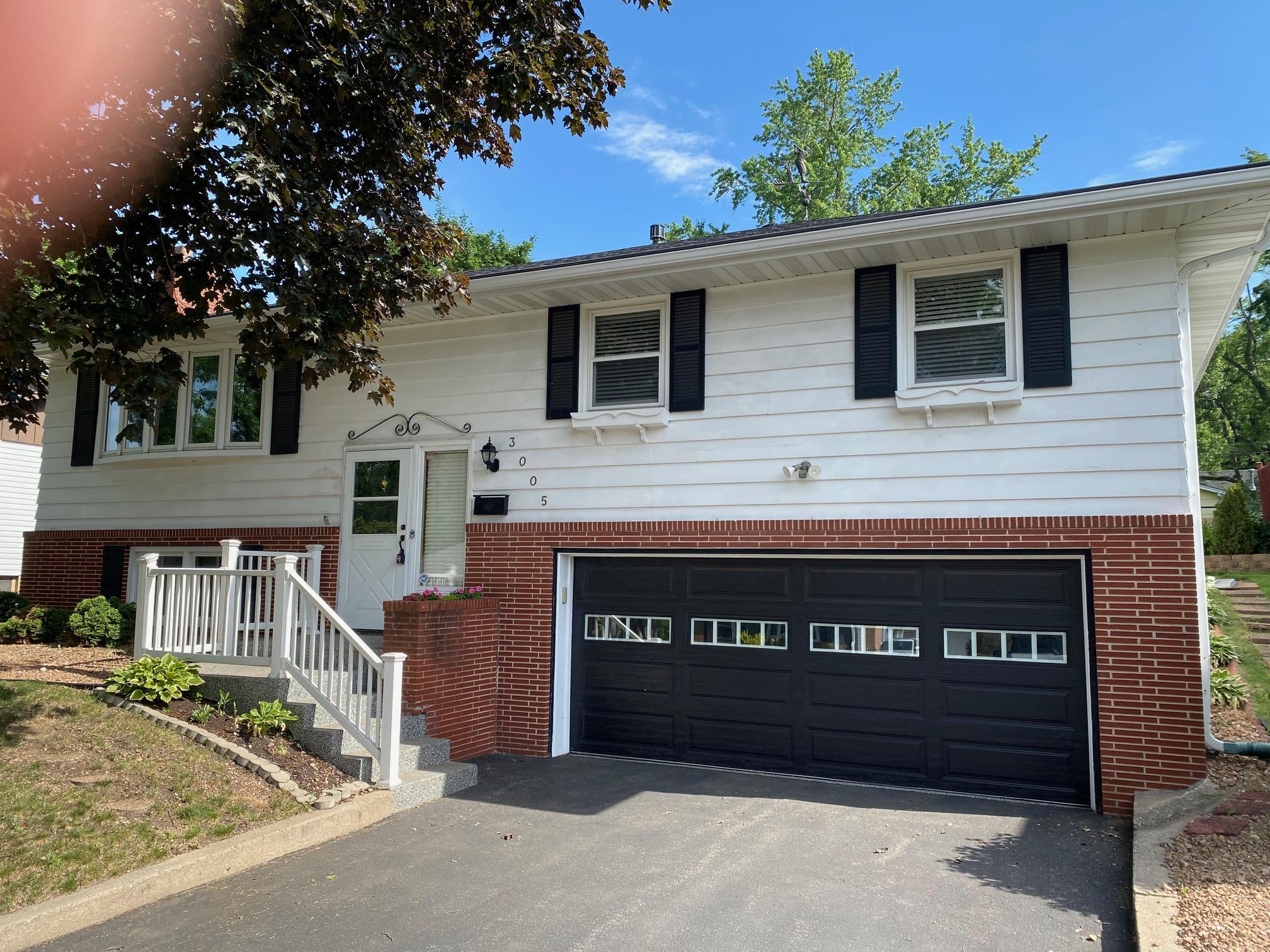 3005 W 71st Street