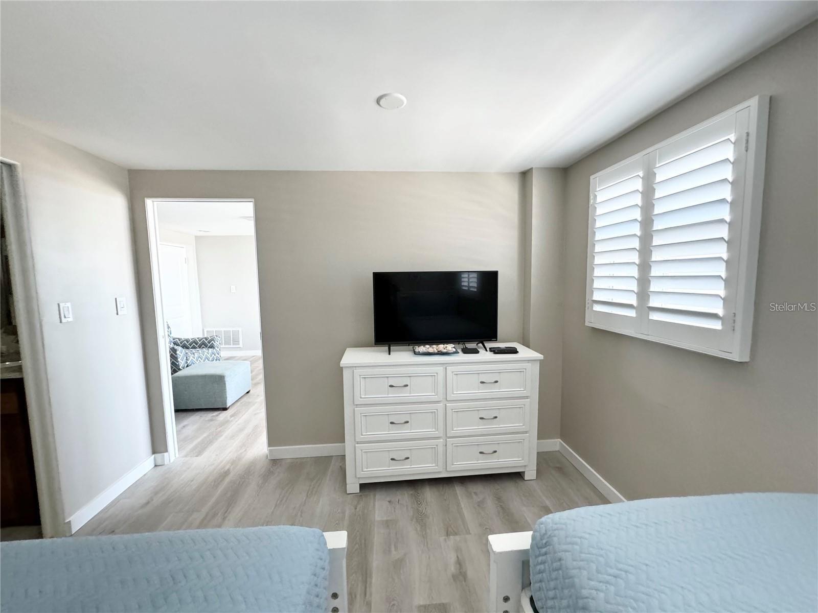 1255 Tarpon Center Drive 612