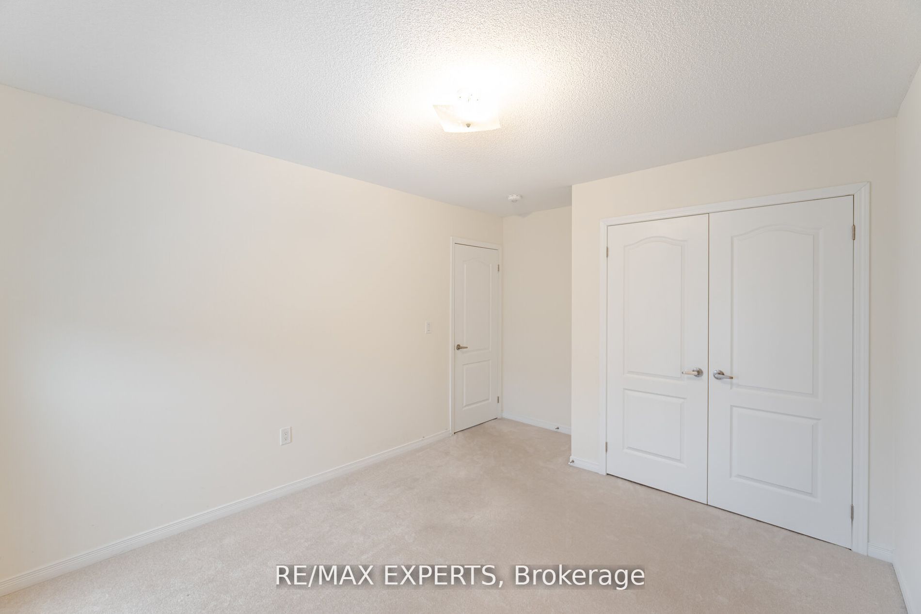 3 Grayson Rd