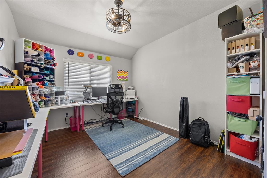 705 Eagle Court