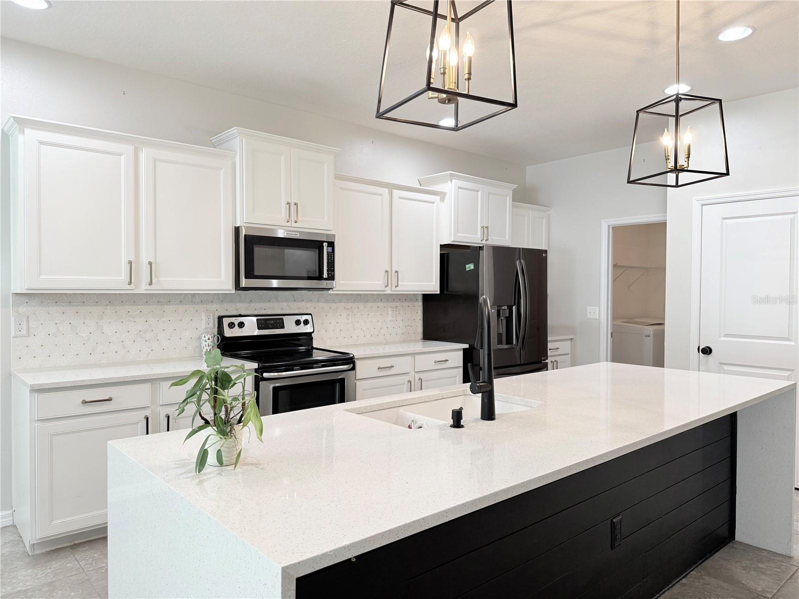 10436 Scenic Hollow Drive