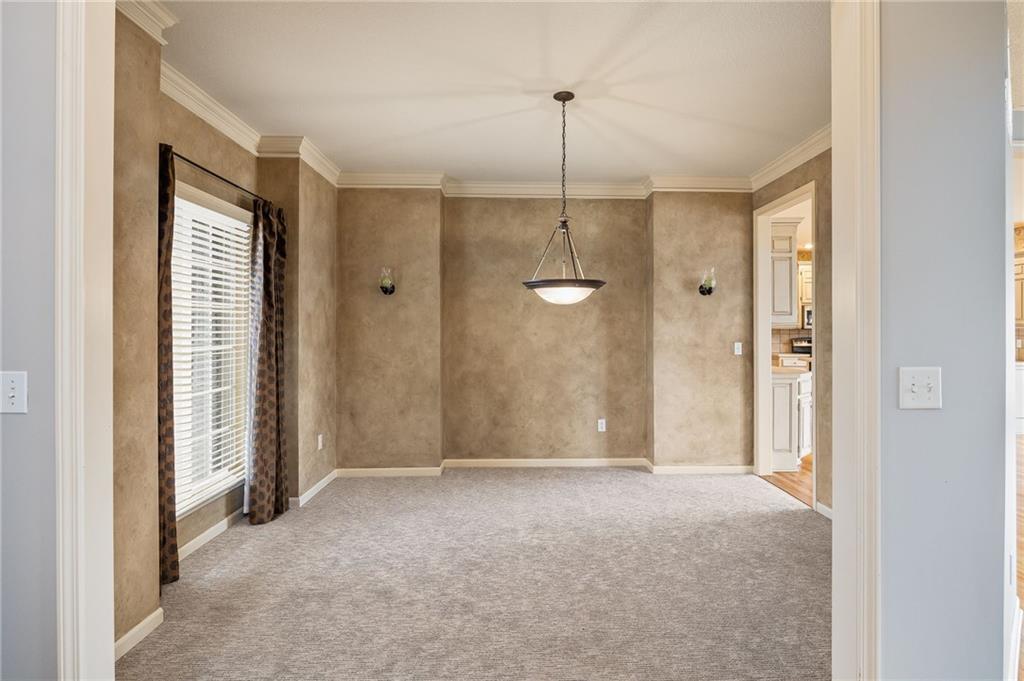 5619 NW 108th Terrace