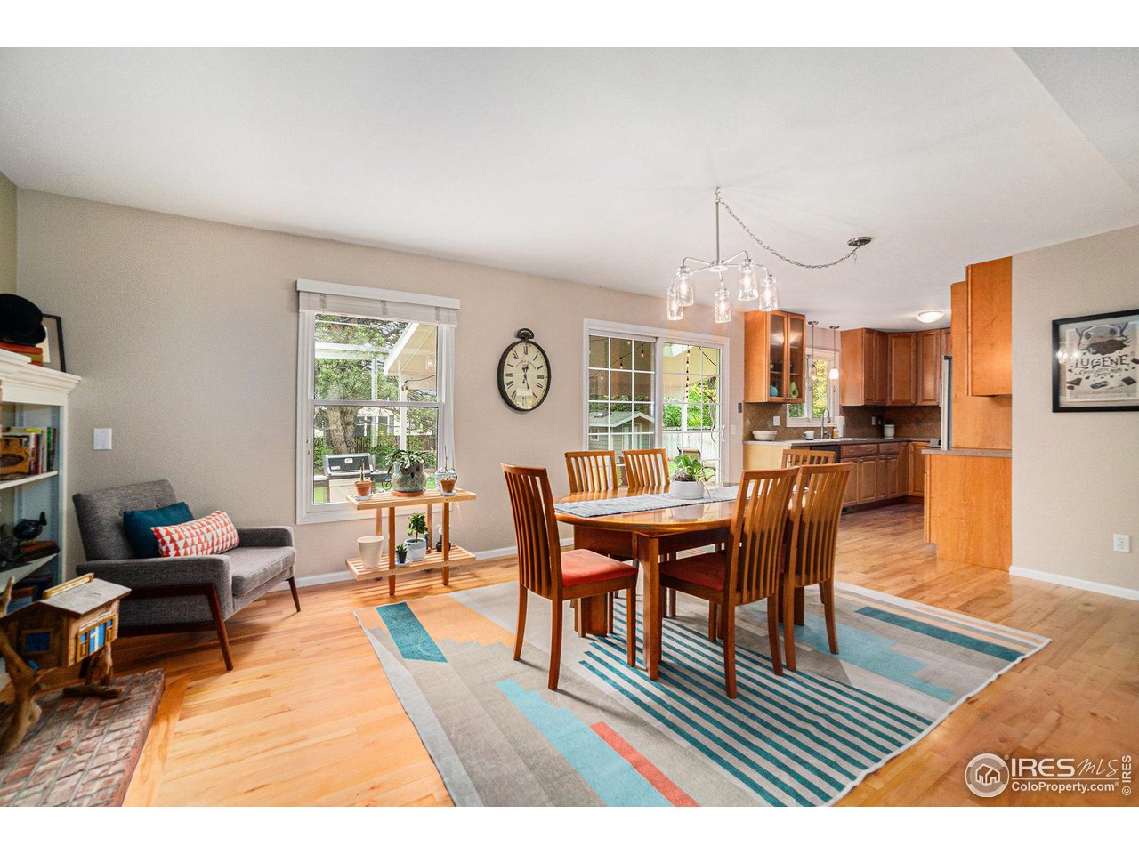 1119 Oakmont Ct