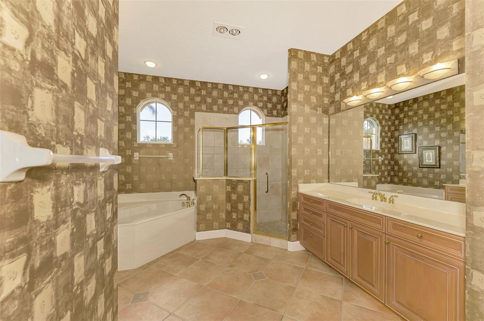 3031 Rivershore Lane