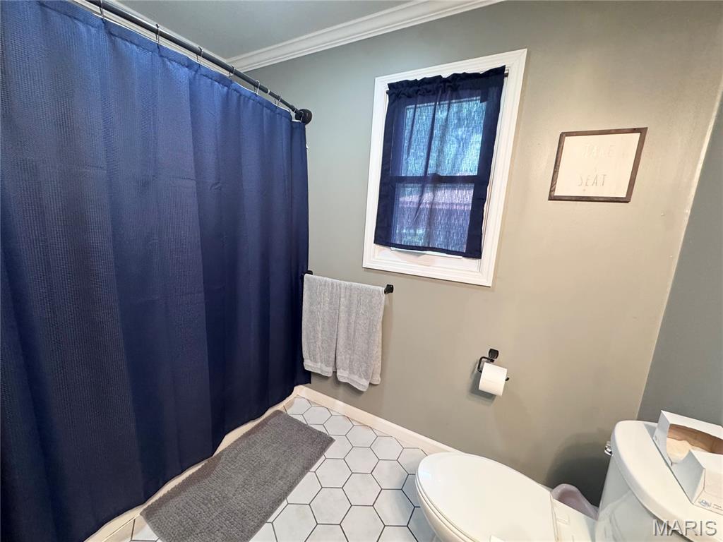 311 W Osterhout