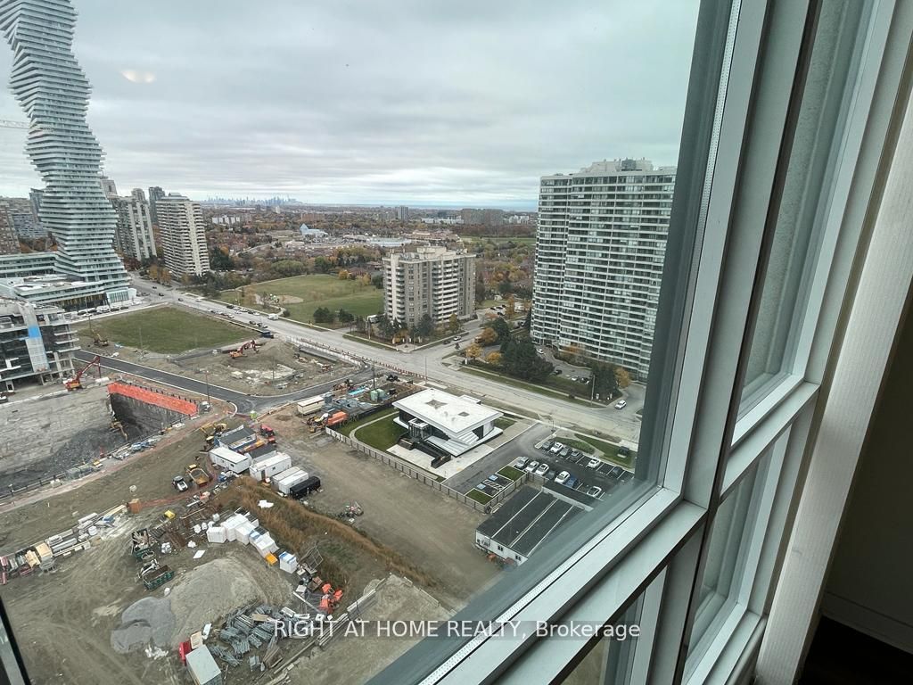 3985 Grand Park Circ 2001