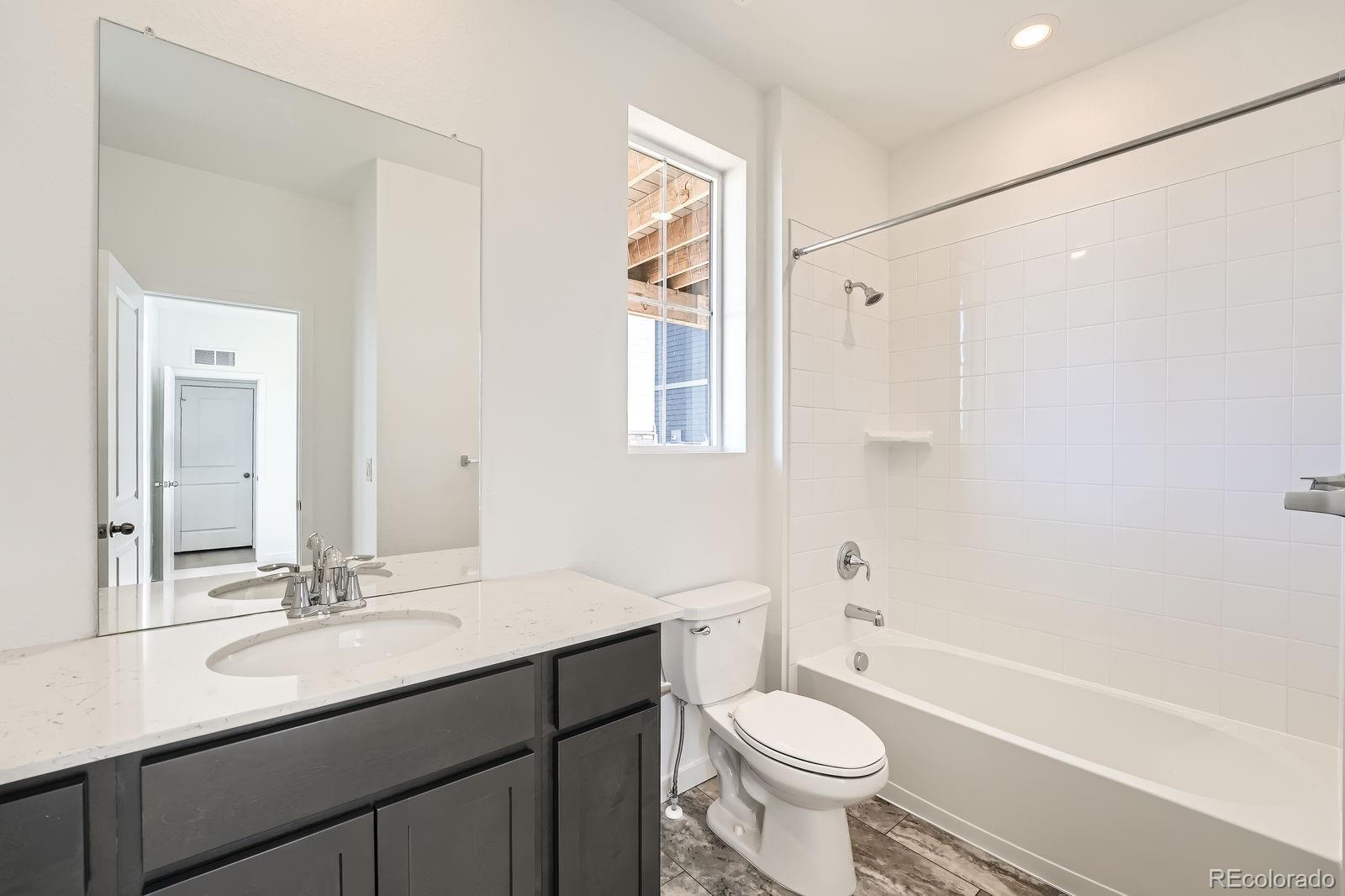 2150 S Haleyville Way