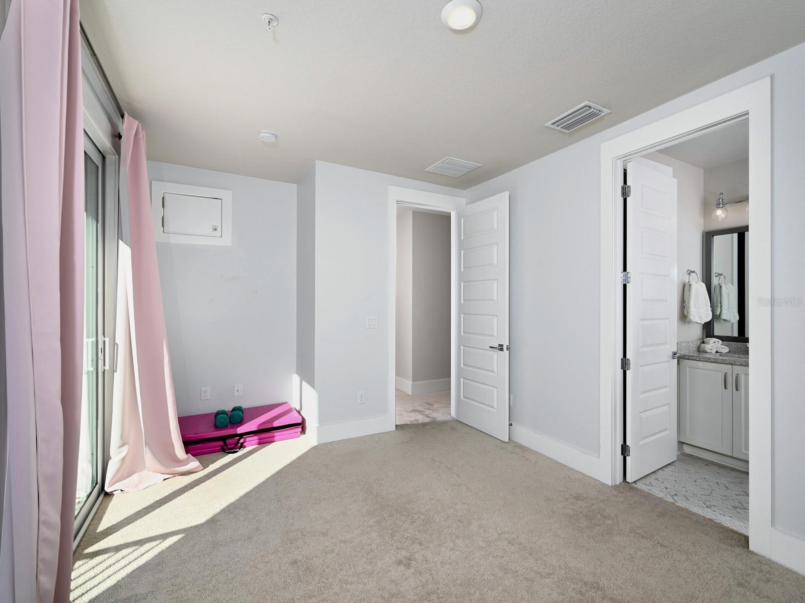 516 Laurel Park Drive