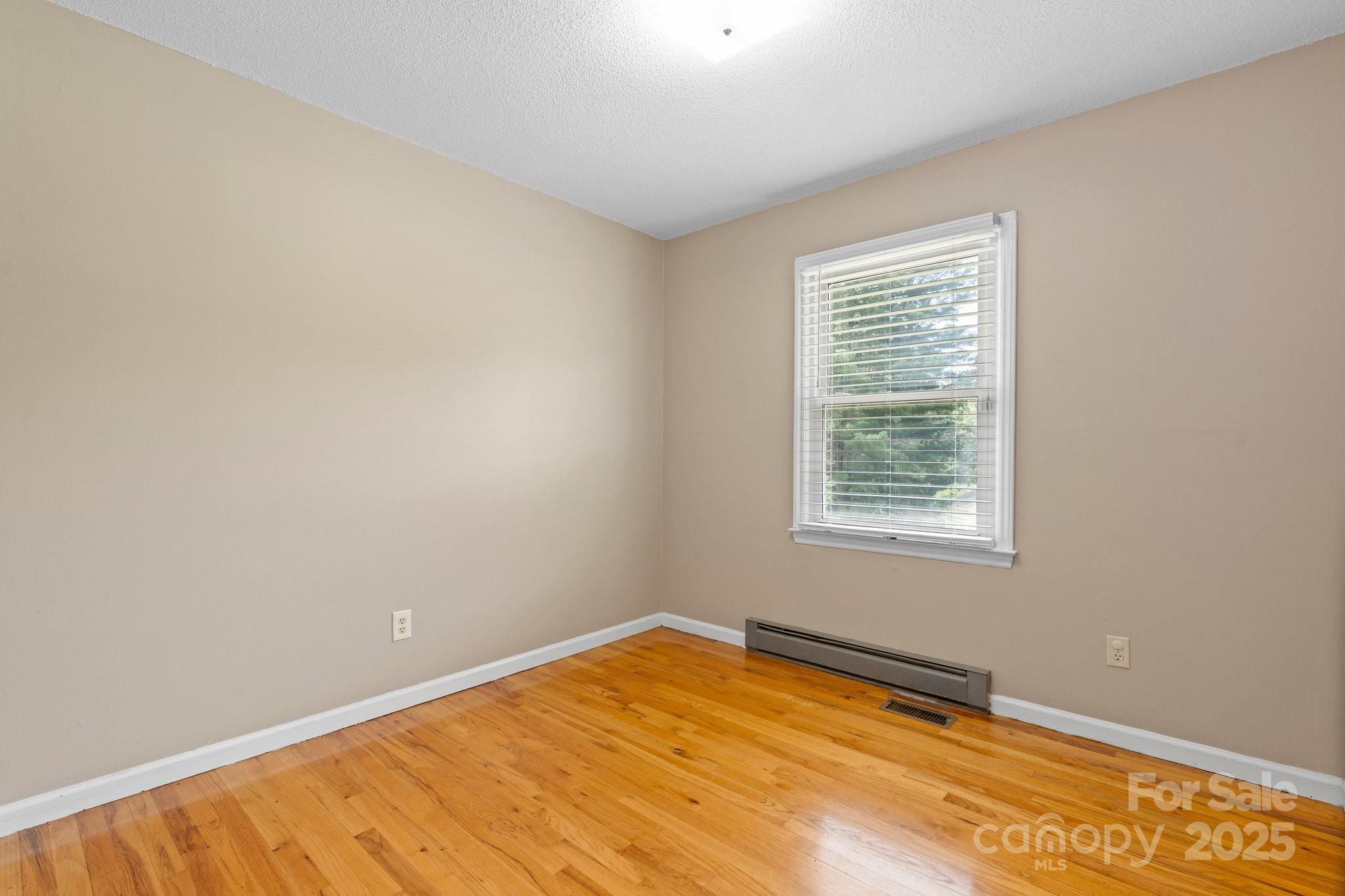 1040 Stagecoach Trail