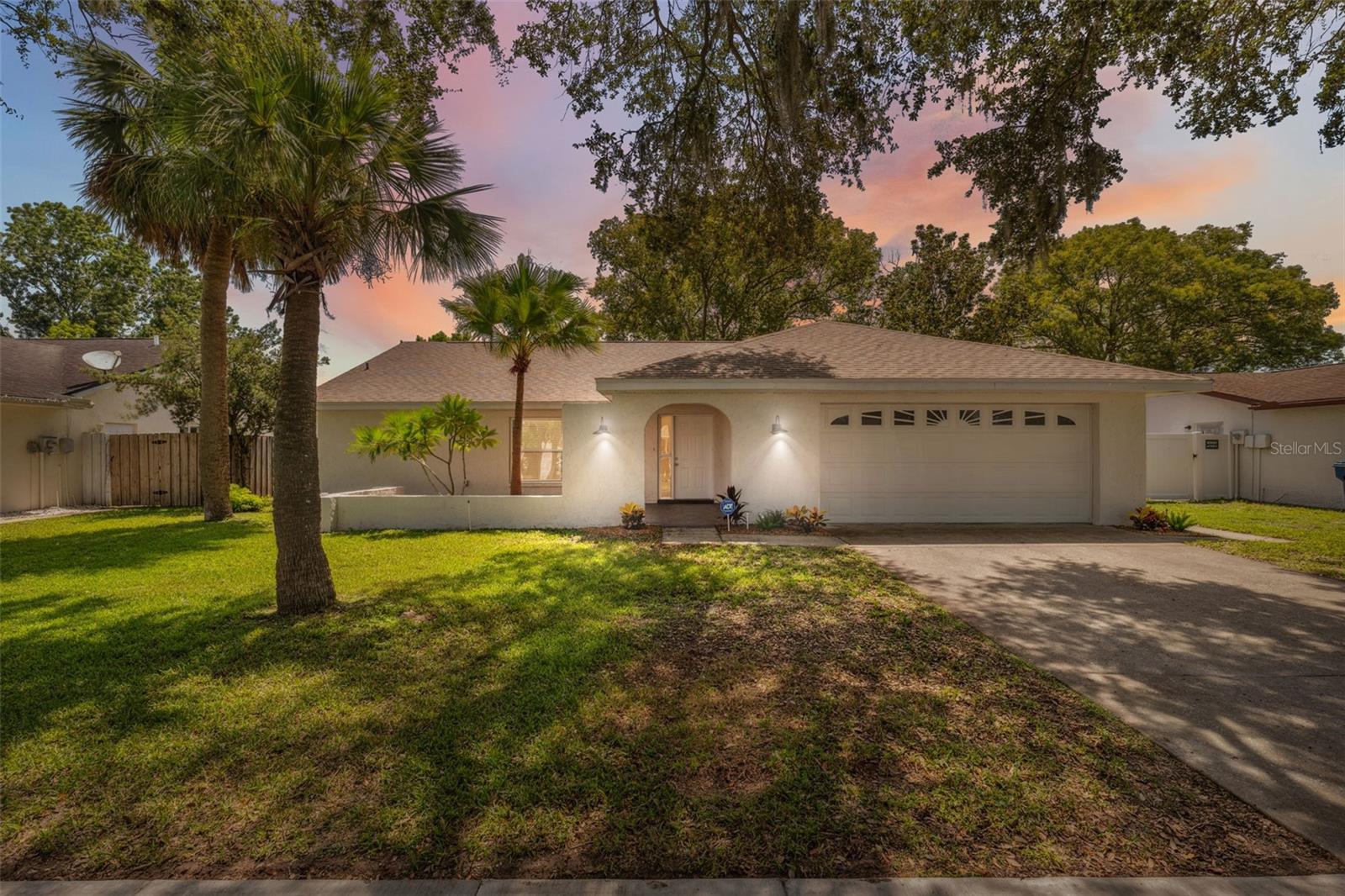 4236 Woodtrail Boulevard