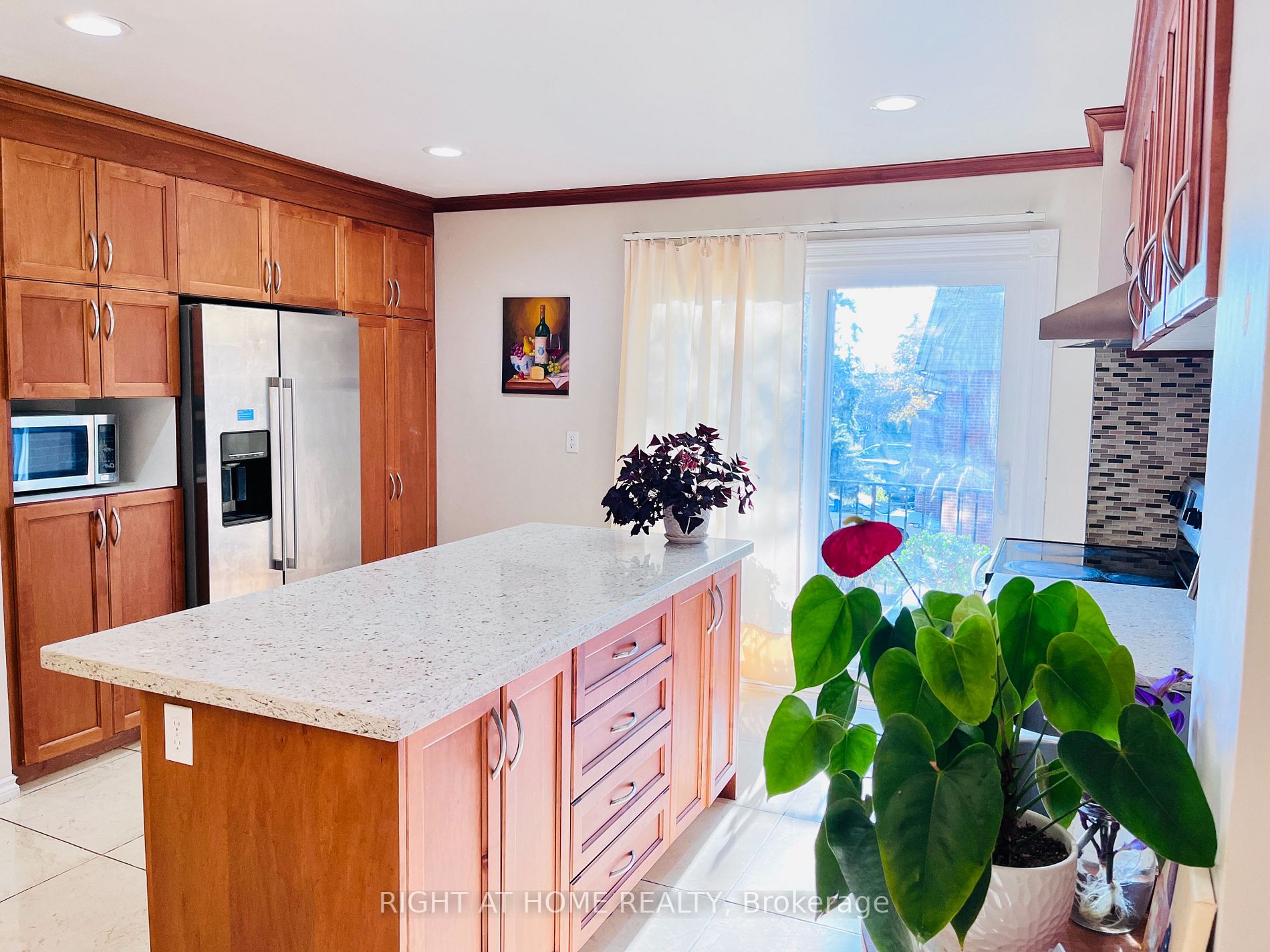1051 Cedarglen Gate 15