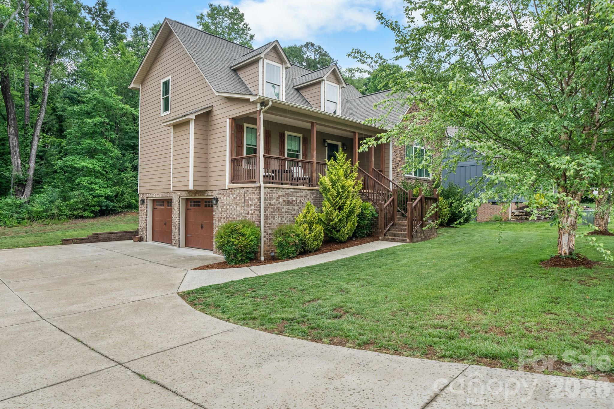124 Maplewood Court