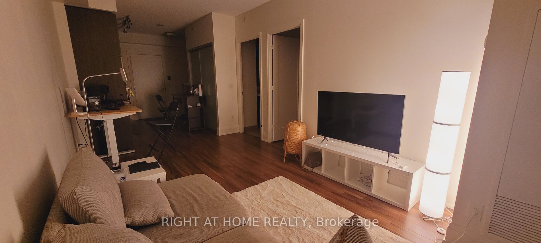 120 Harrison Garden Blvd 516