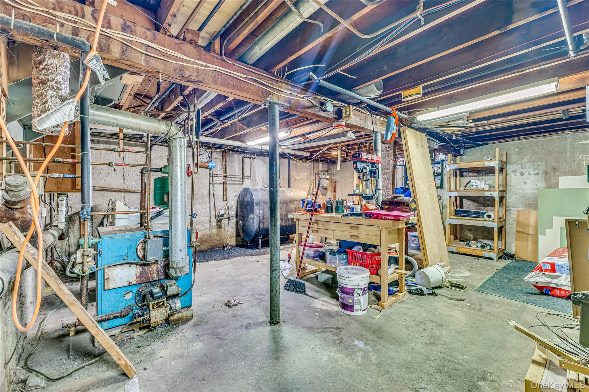 38 Saddle Lane