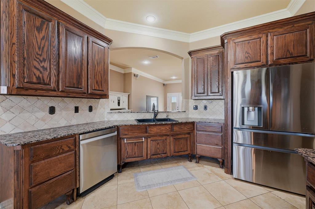 3712 Melrose Trail