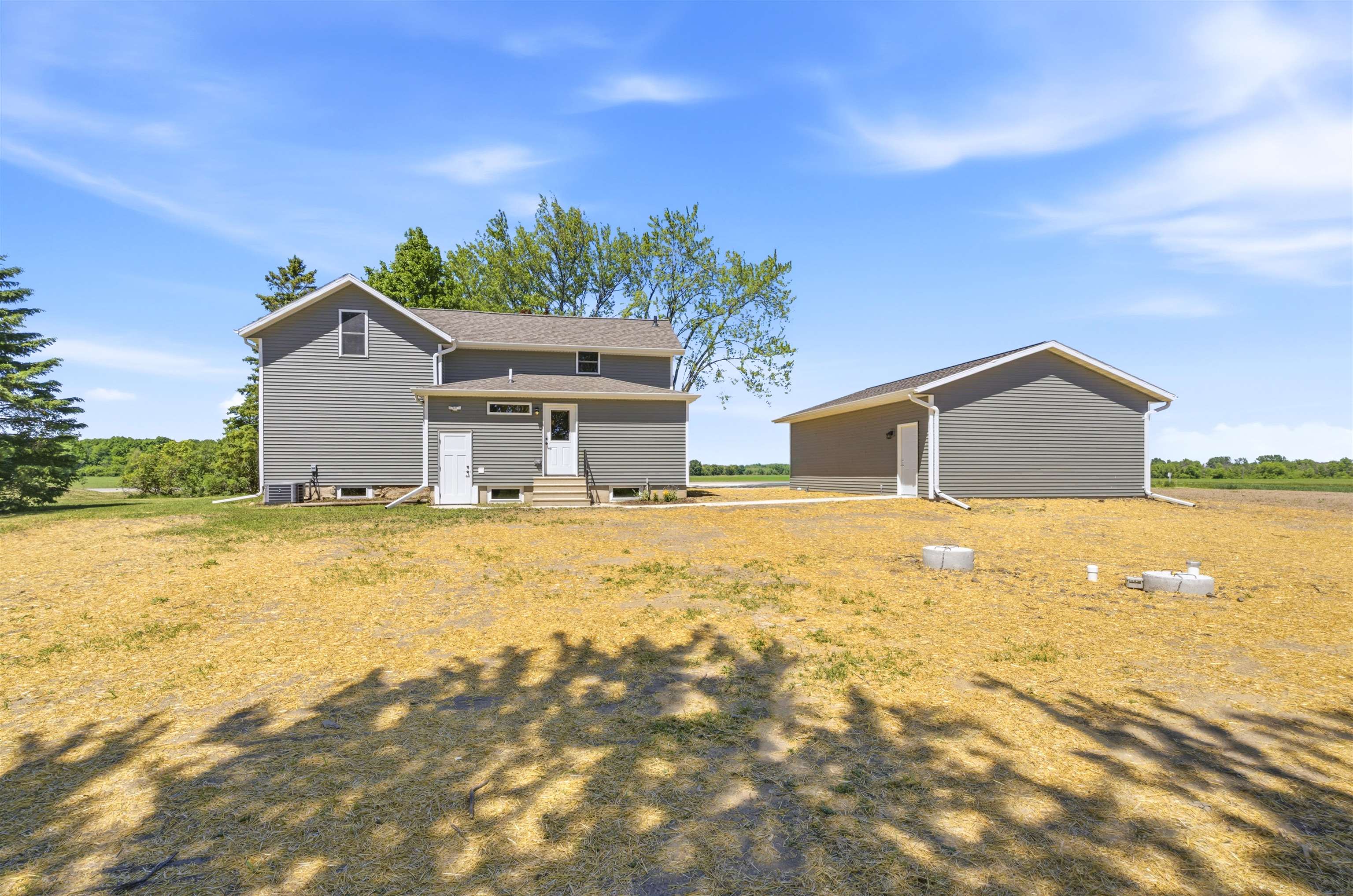 W3913 County E