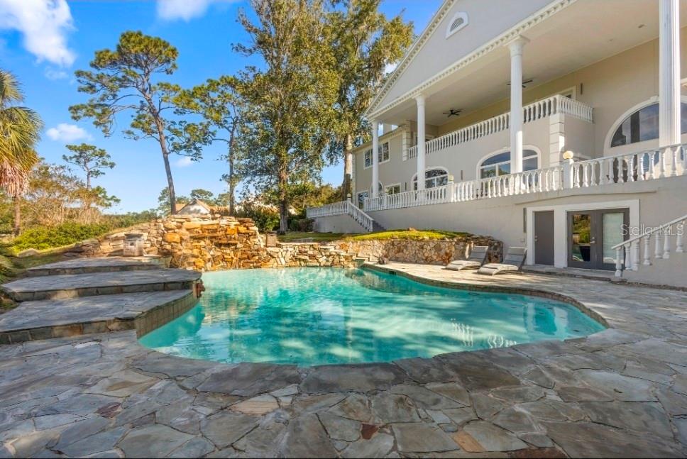 1126 Brownshire Court