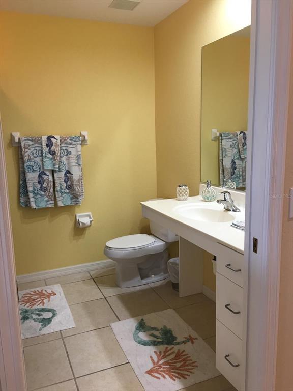 9700 Fiddlers Green Circle 219