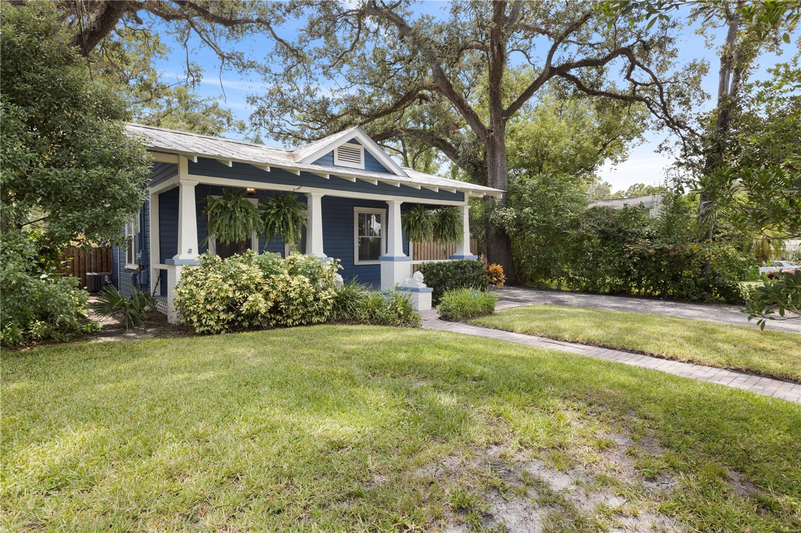 226 W Fern Street