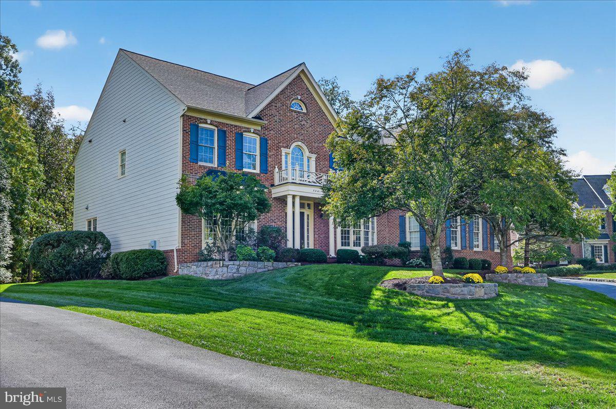 5861 Saddle Downs Place