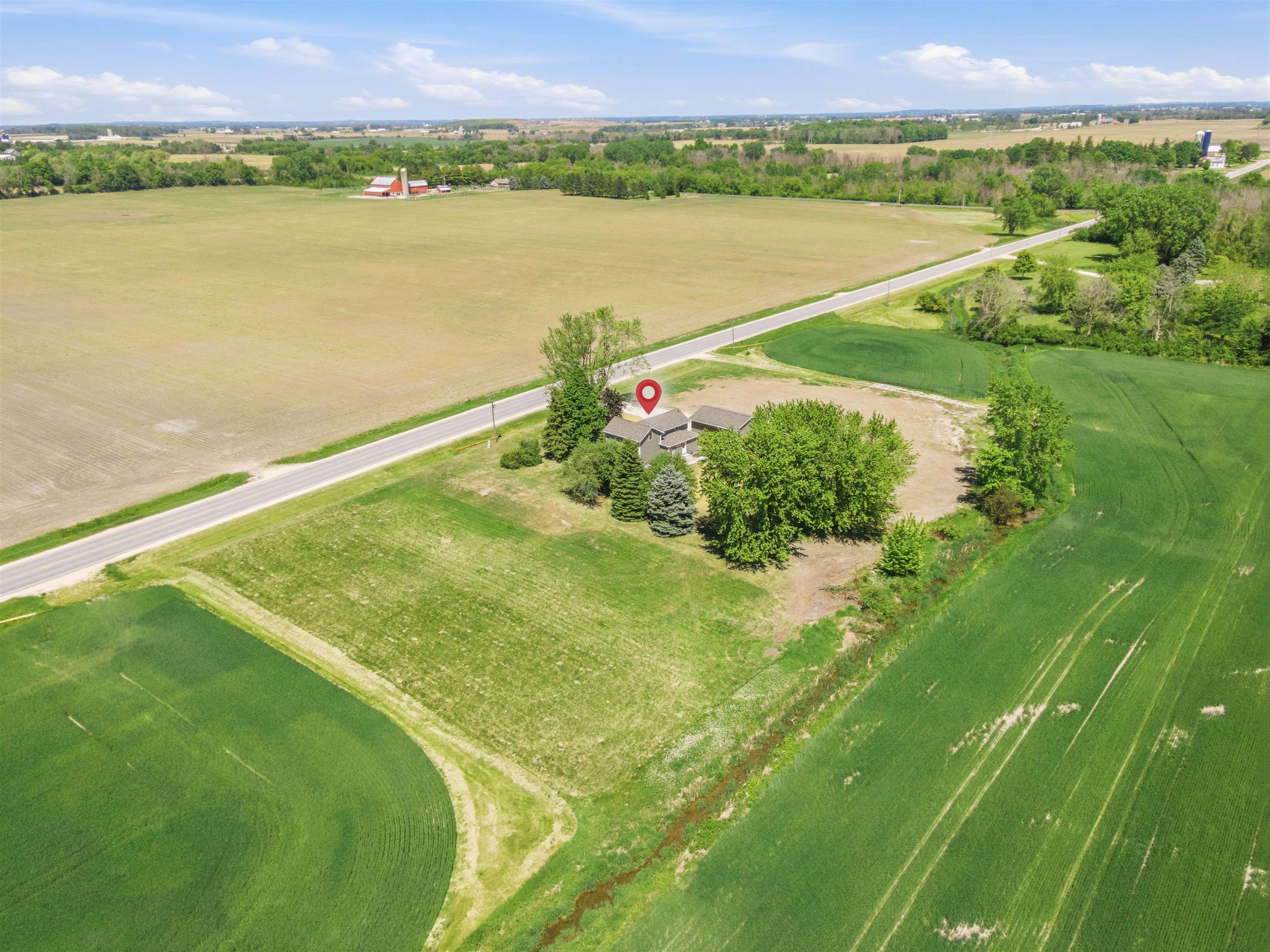W3913 County E