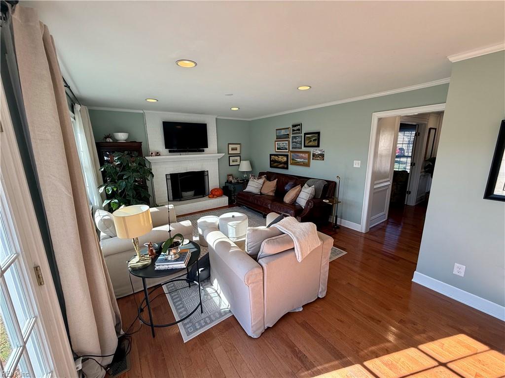 4700 Springtree Court