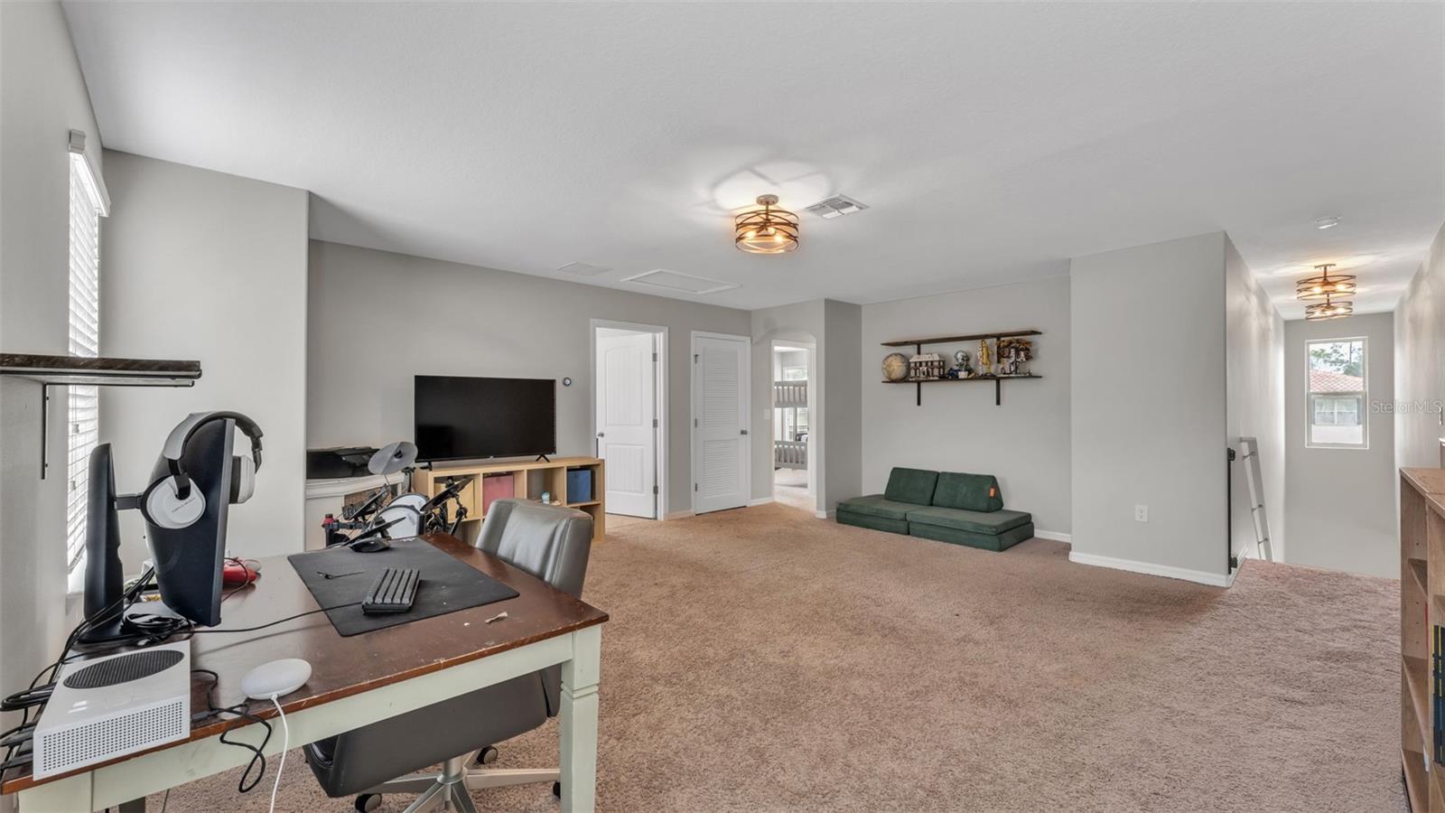 2250 Bella Luna Circle