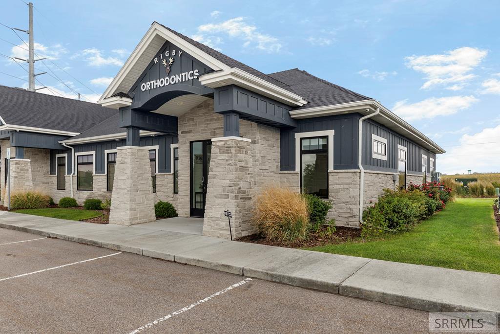 688 Rigby Lake Drive3 
