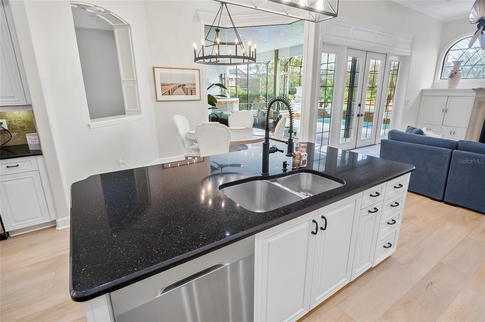 15 S Waterview Drive