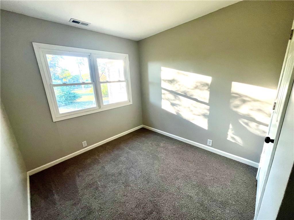 11036 N Locust Street