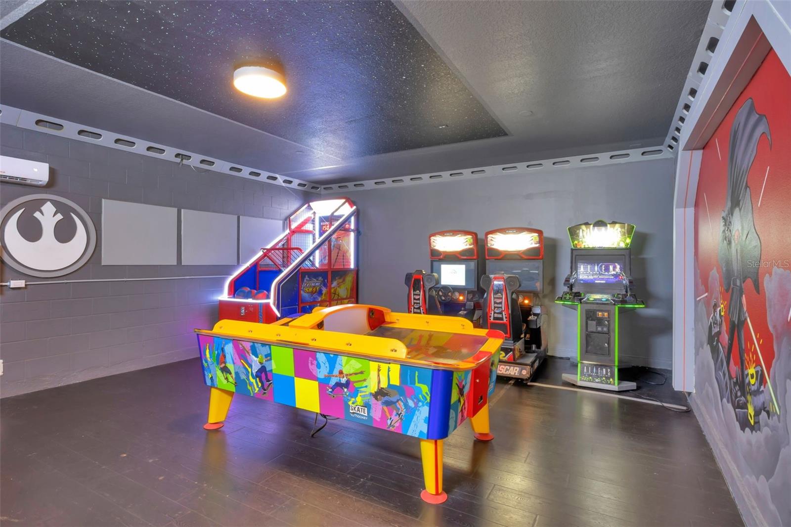 7643 Wilmington Loop