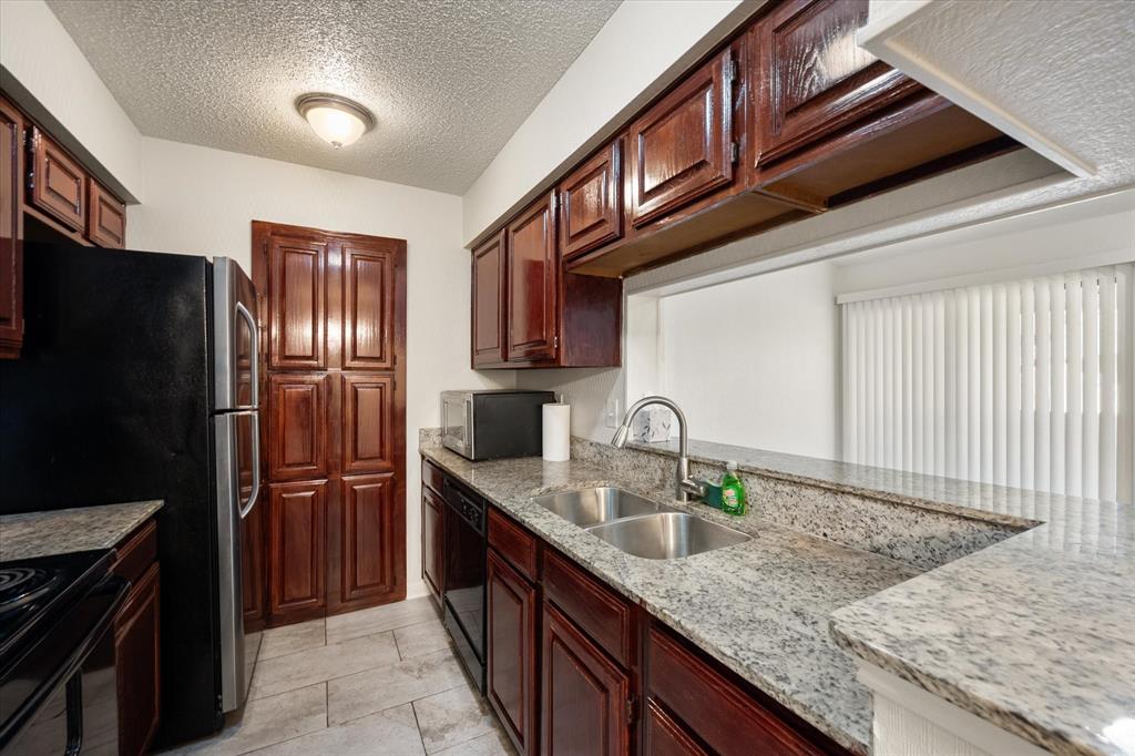 1204 Harwell Drive 2112