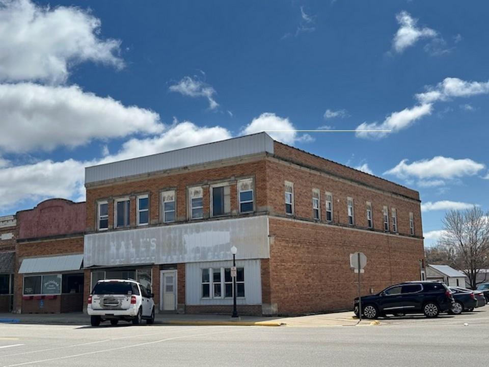 135 W Main Street 6