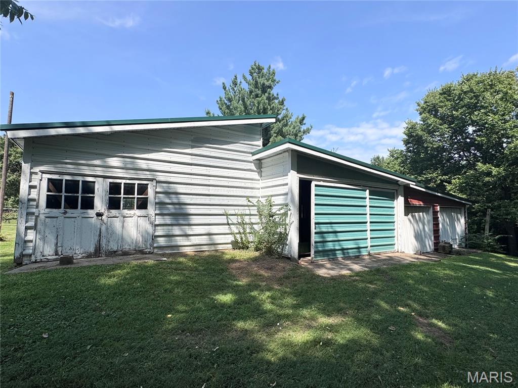 12492 New London Gravel