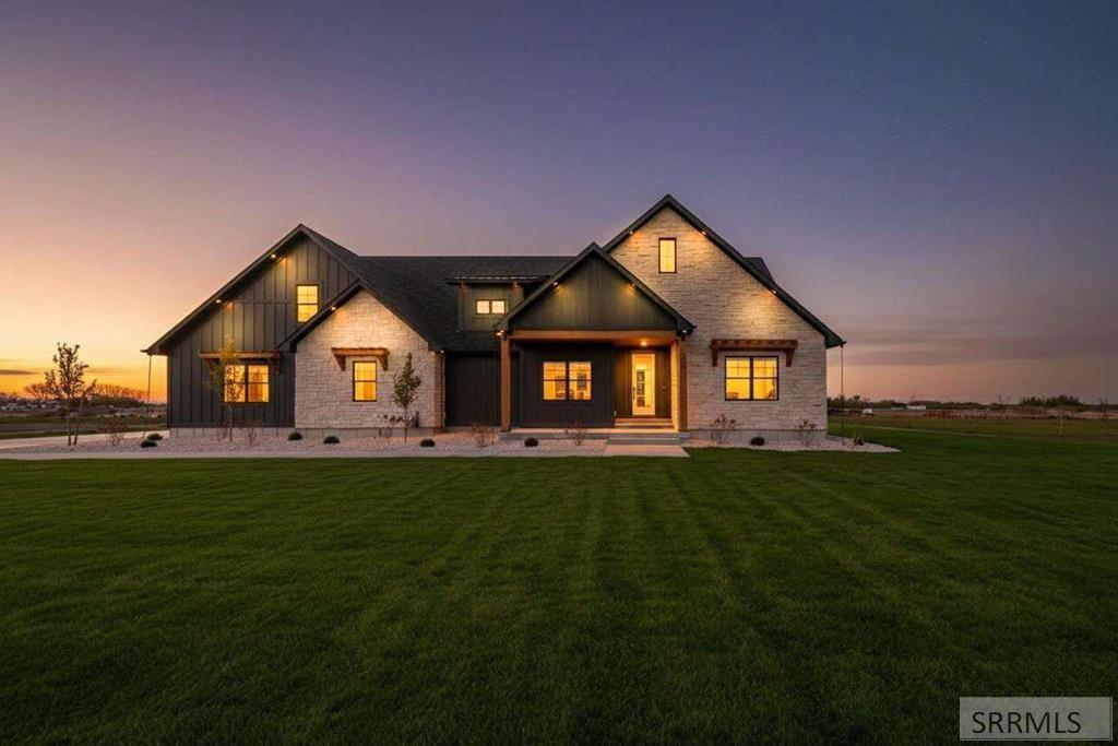 3181 Henry's Fork Way