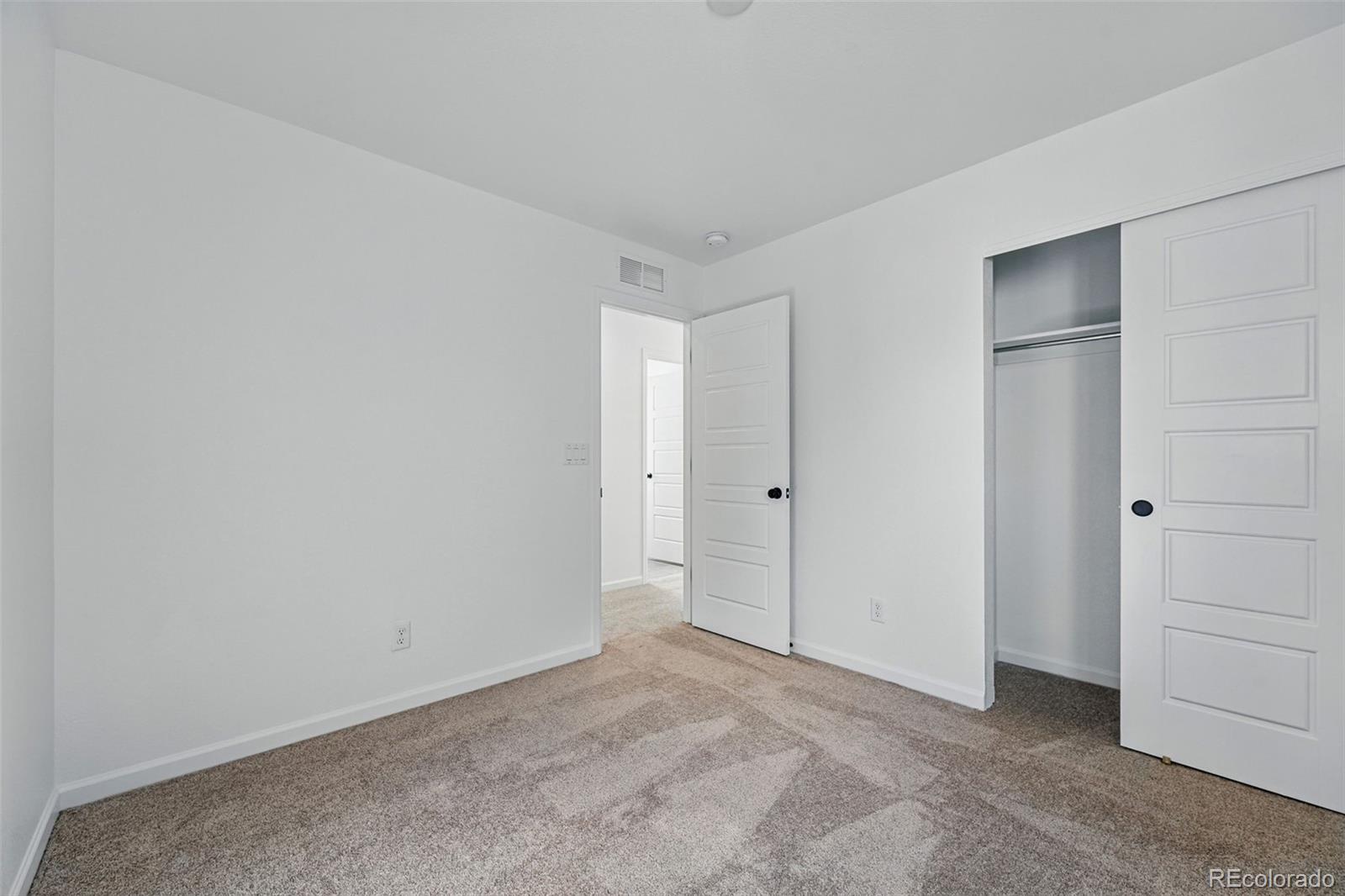 3334 N Catawba Way